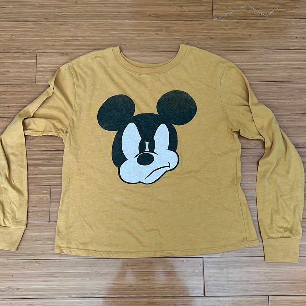 Women’s long sleeve Mickey shirt